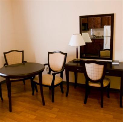 The Garden Villas Hotel Валдоста Номер фото